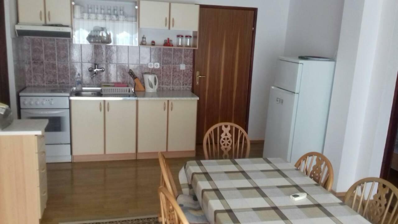 Apartmani Misak Vrsi Exteriér fotografie