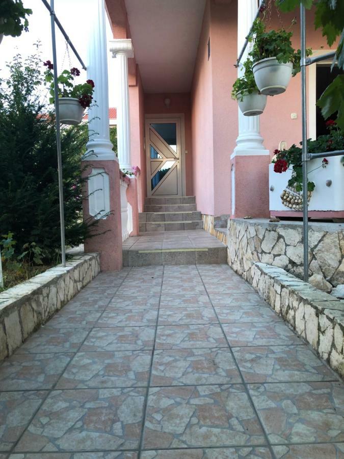 Apartmani Misak Vrsi Exteriér fotografie